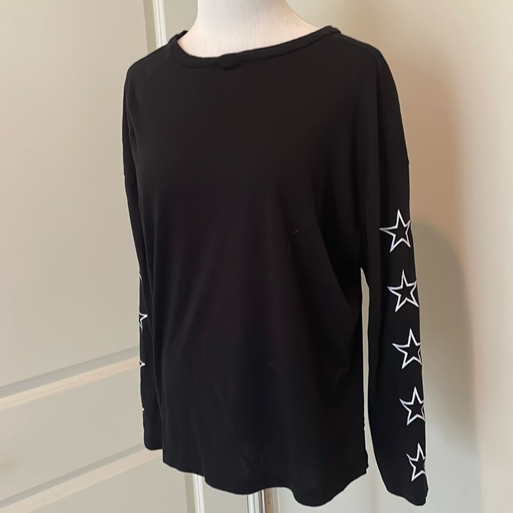 Monrow Black Long Sleeve Tee with Stars Medium